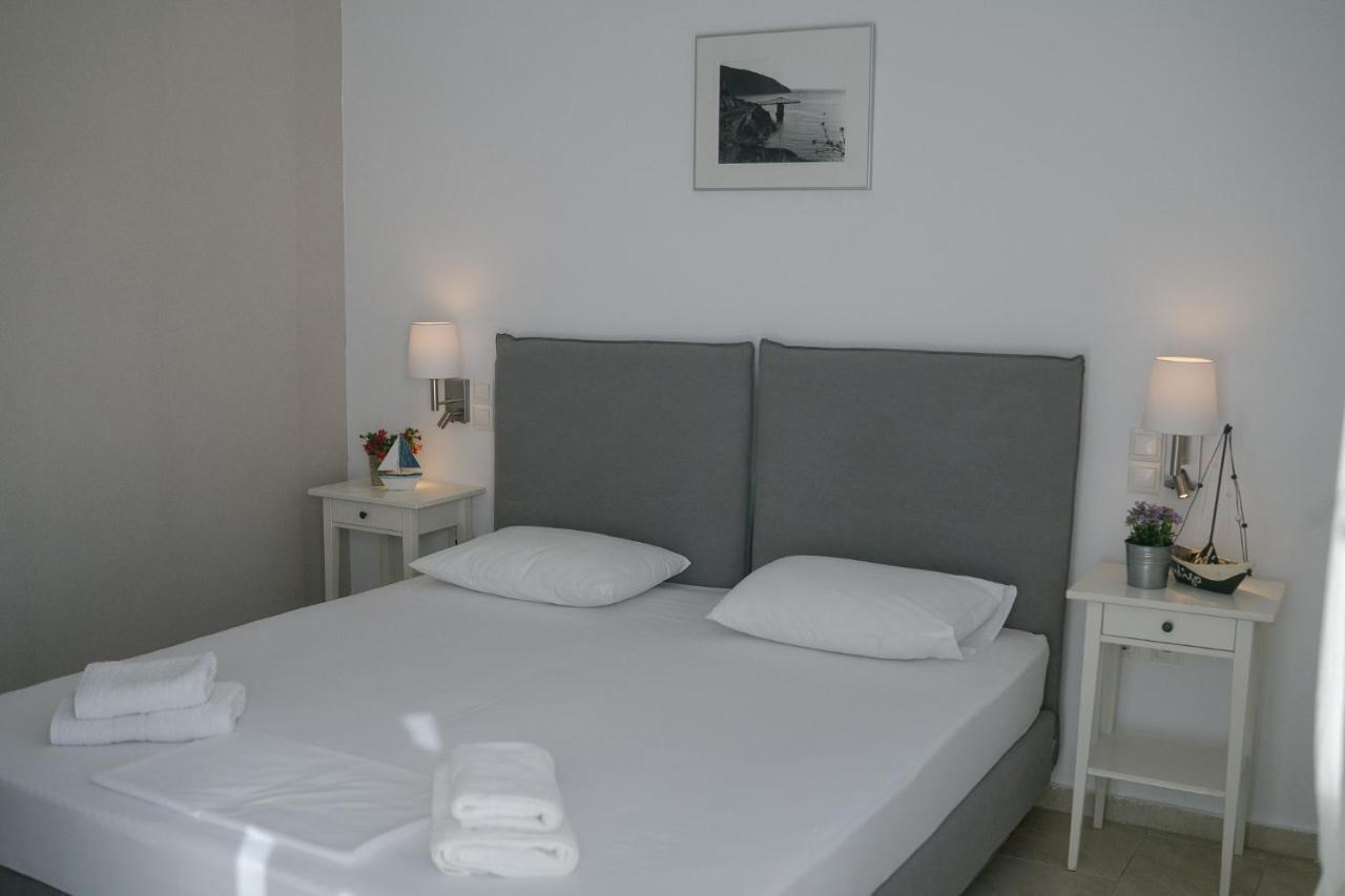 Indigo Studios Livadi  Buitenkant foto